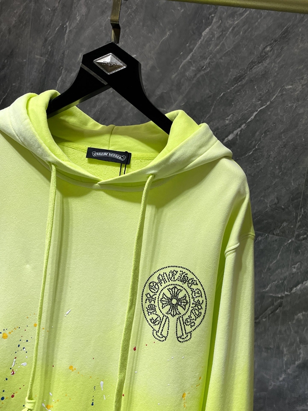 ブランドパーカー側面デザイン